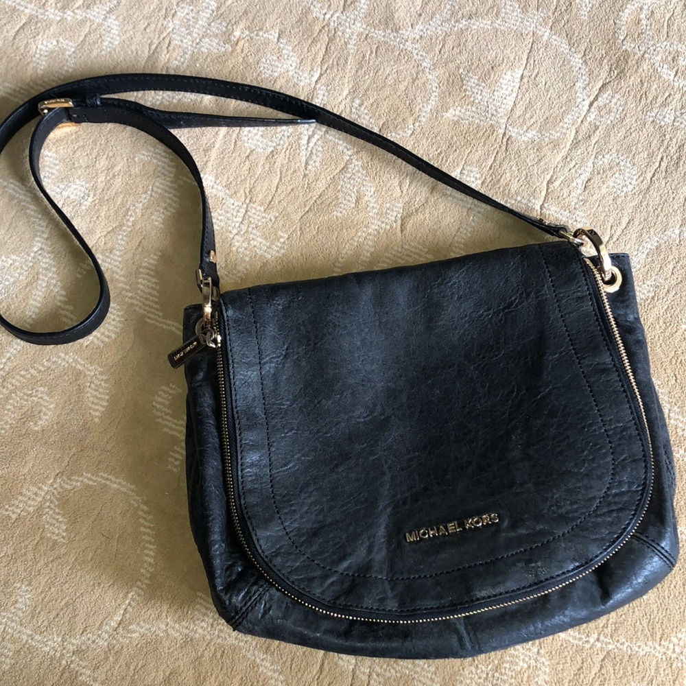 Michael Kors crossbody purse